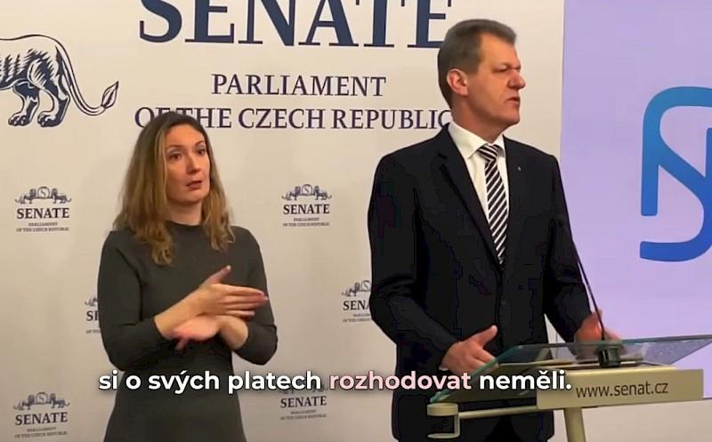 image Novela o platech politiků